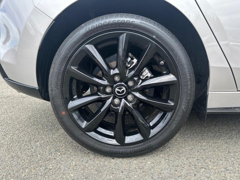 mazda - Visuel 12